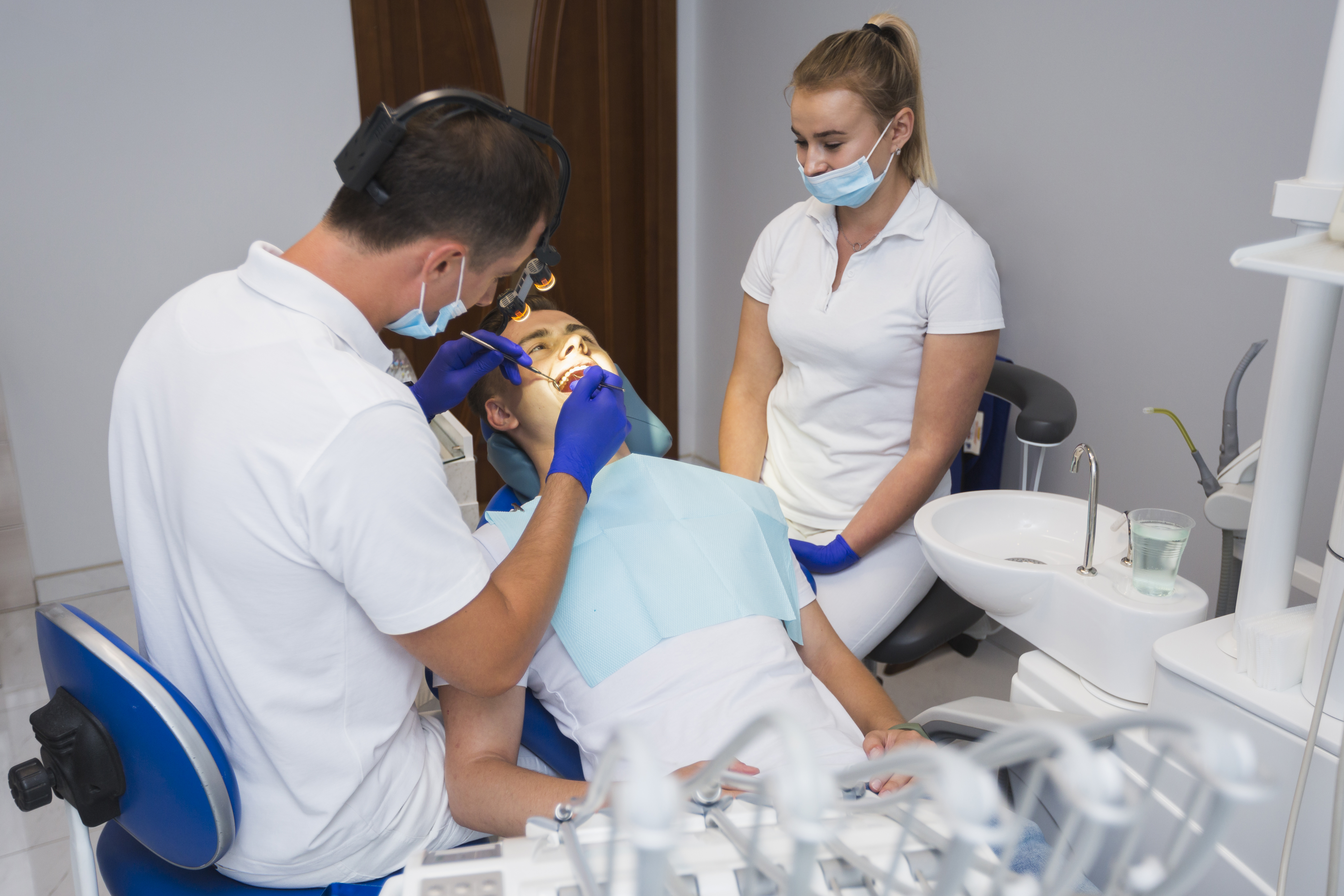 Finding the Best Dental Clinics and Surgeons for Your Needs